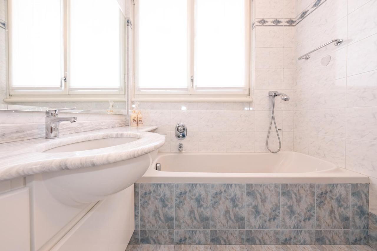 Como City View Apartment Luaran gambar